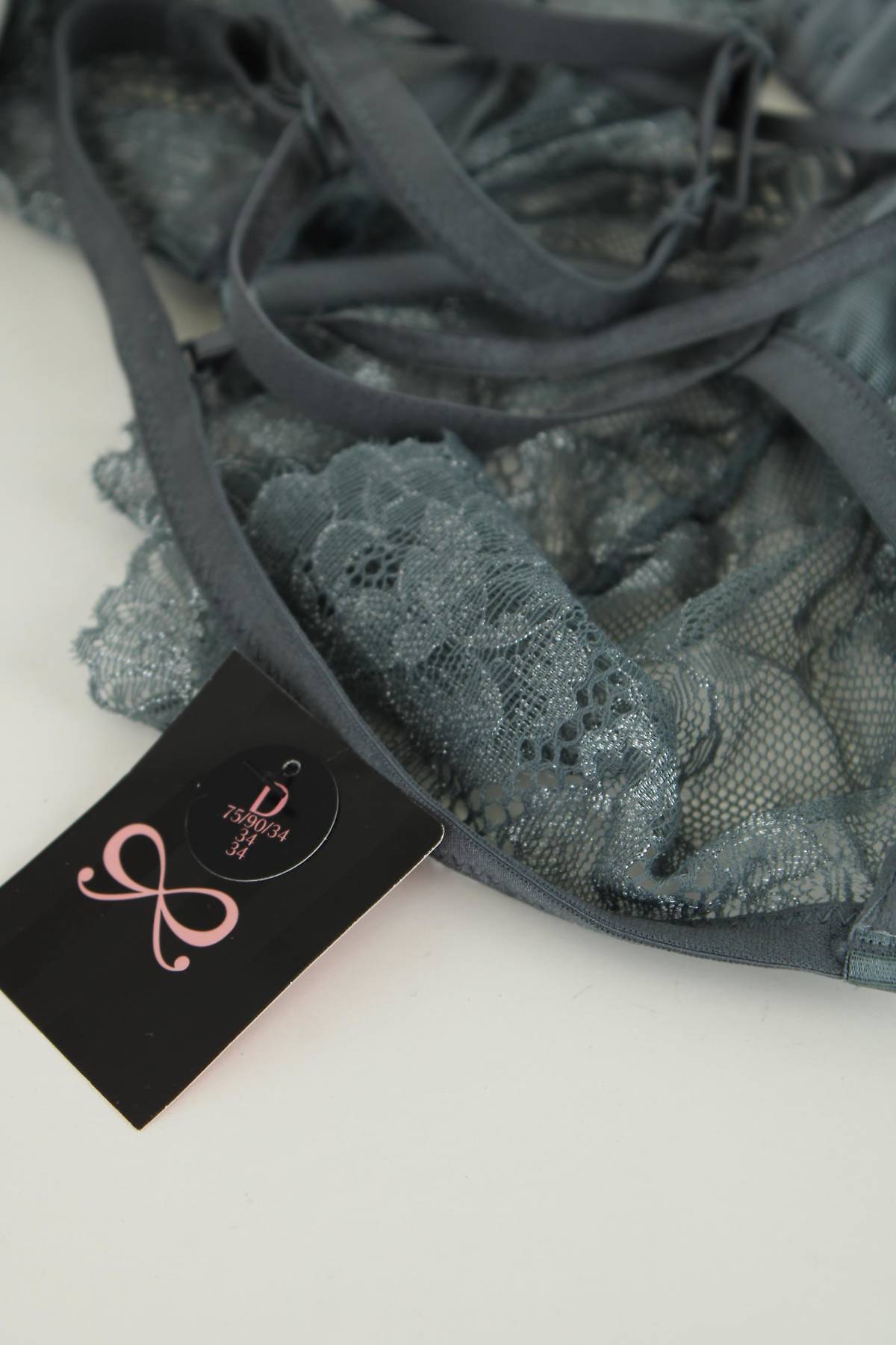 Σουτιέν Hunkemoller3