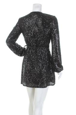 Рокля Superdry2