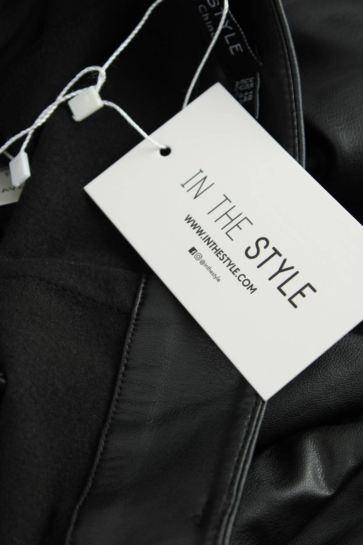 Дамски кожен панталон In The Style3