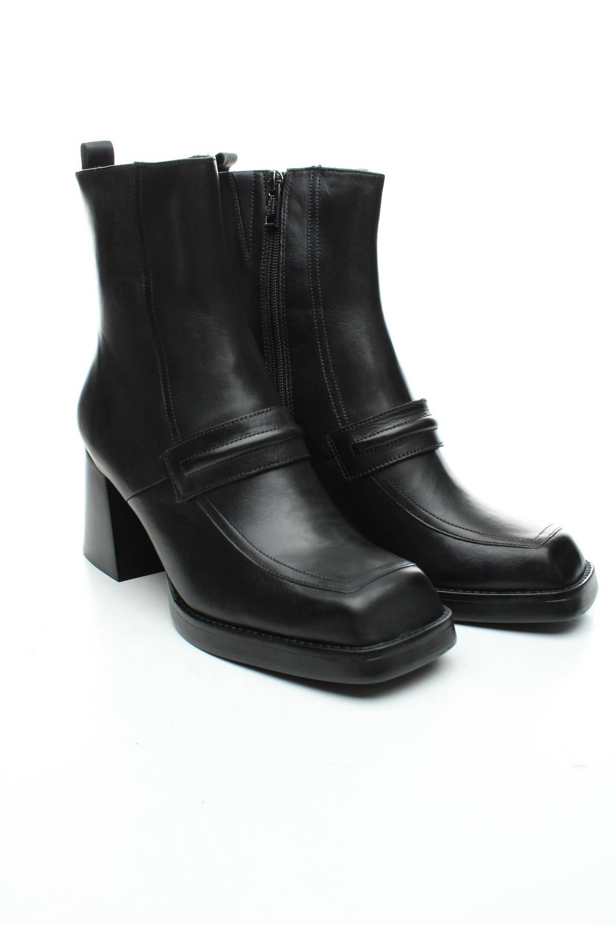 Дамски боти Tamaris3