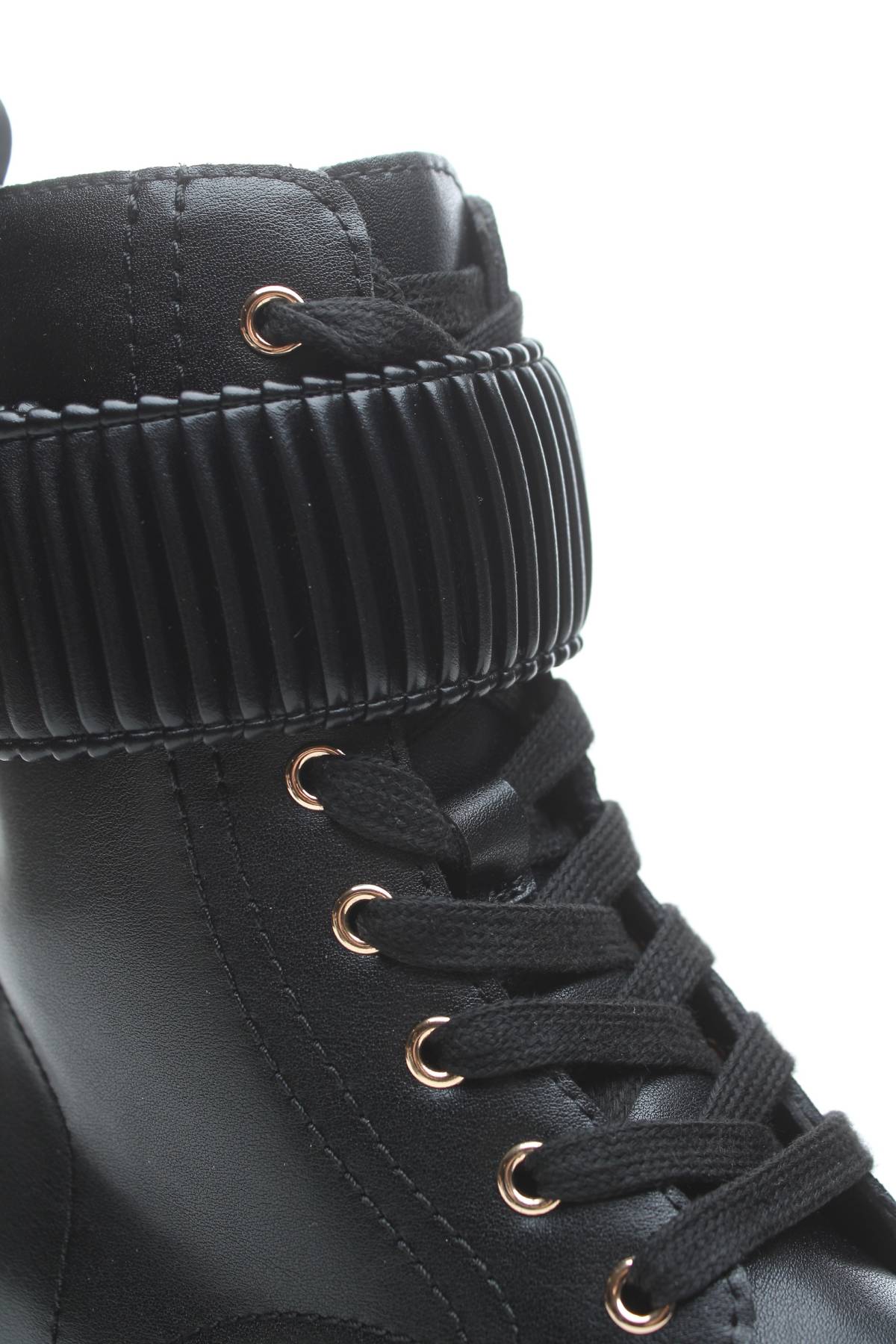 Дамски боти Patrizia Pepe5