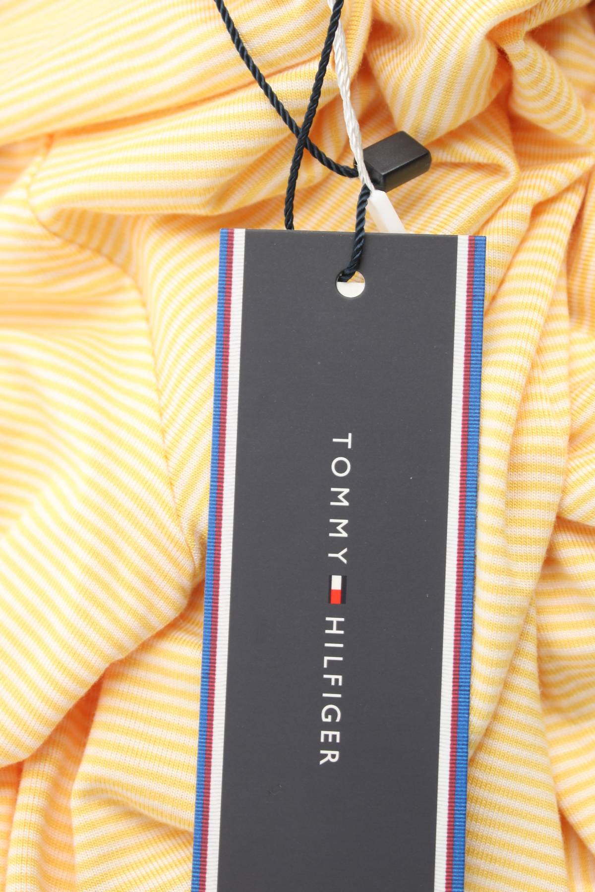 Γυναικεία μπλούζα Tommy Hilfiger3 - Contourshop.gr Γυναικεία μπλούζα Tommy Hilfiger3