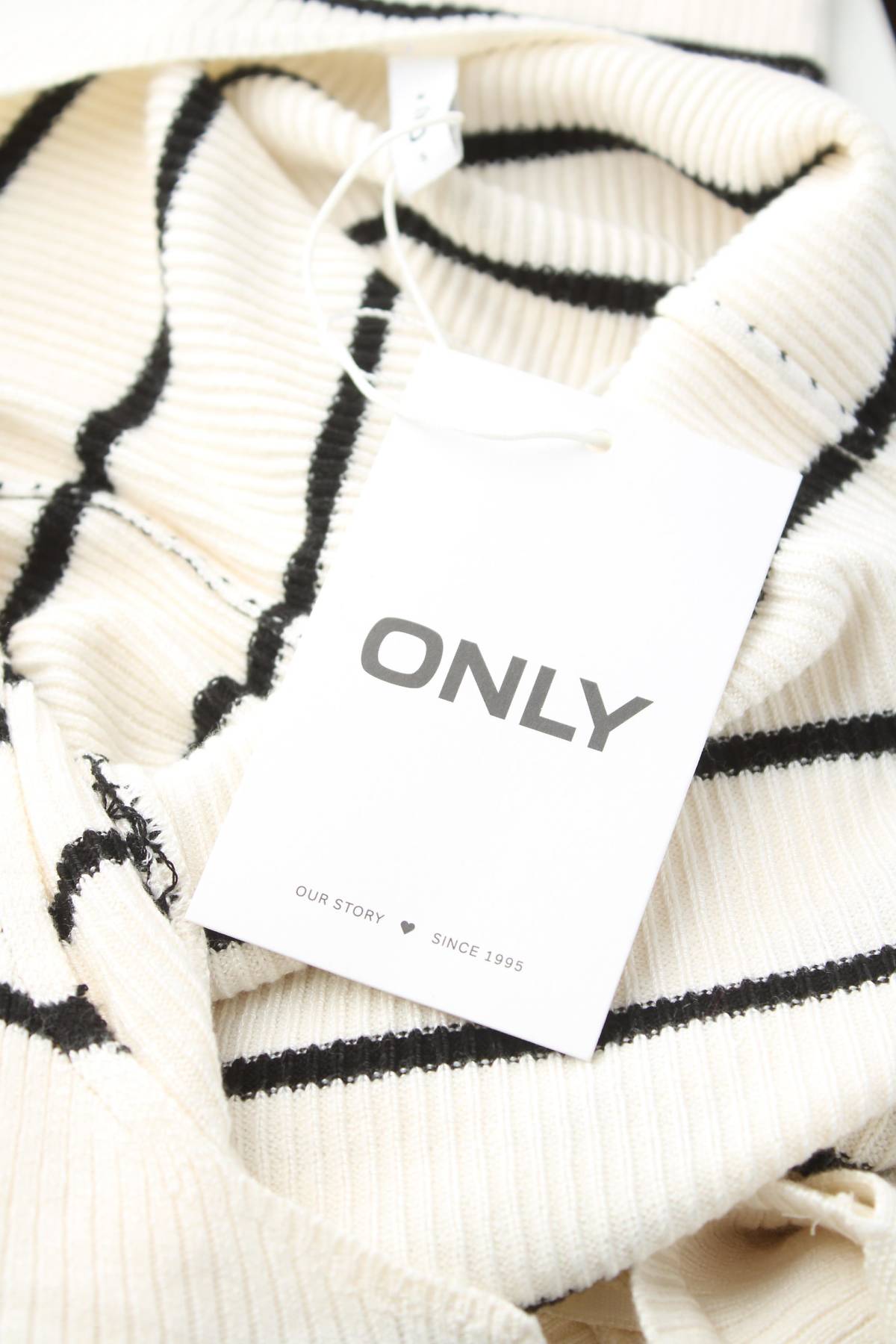 Дамски пуловер Only3