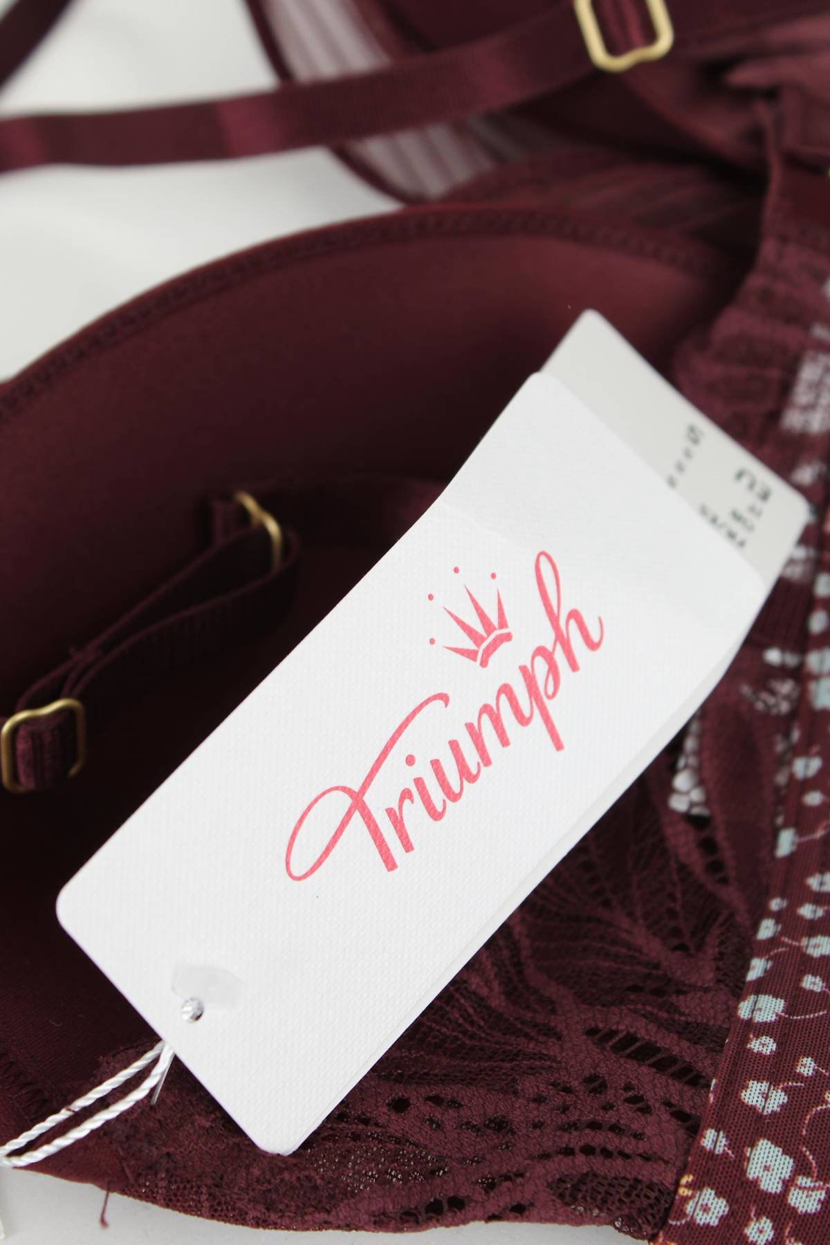 Сутиен Triumph3 - Contour.bg Сутиен Triumph3