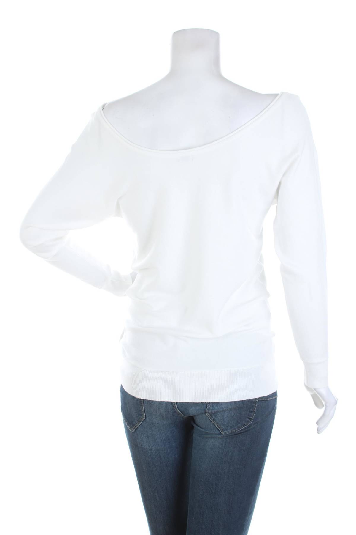 Дамски пуловер Guess2