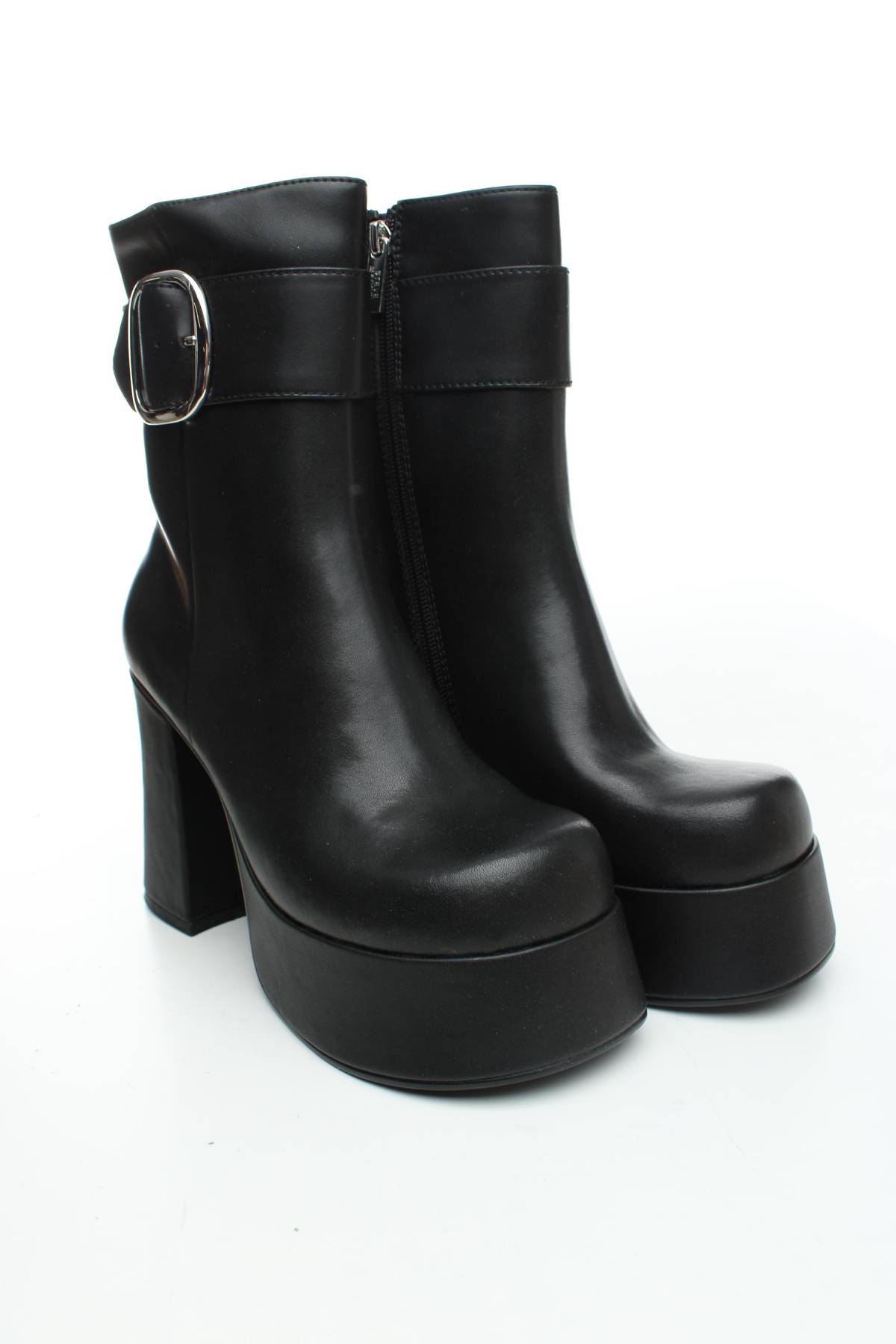 Дамски боти Steve Madden3