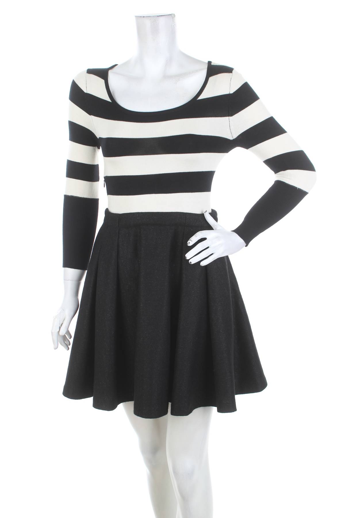 Φορέματα Only1