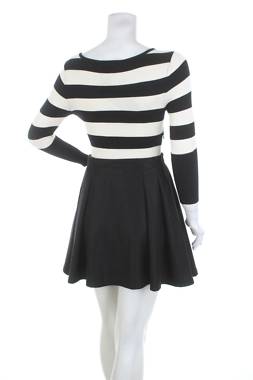 Φορέματα Only2