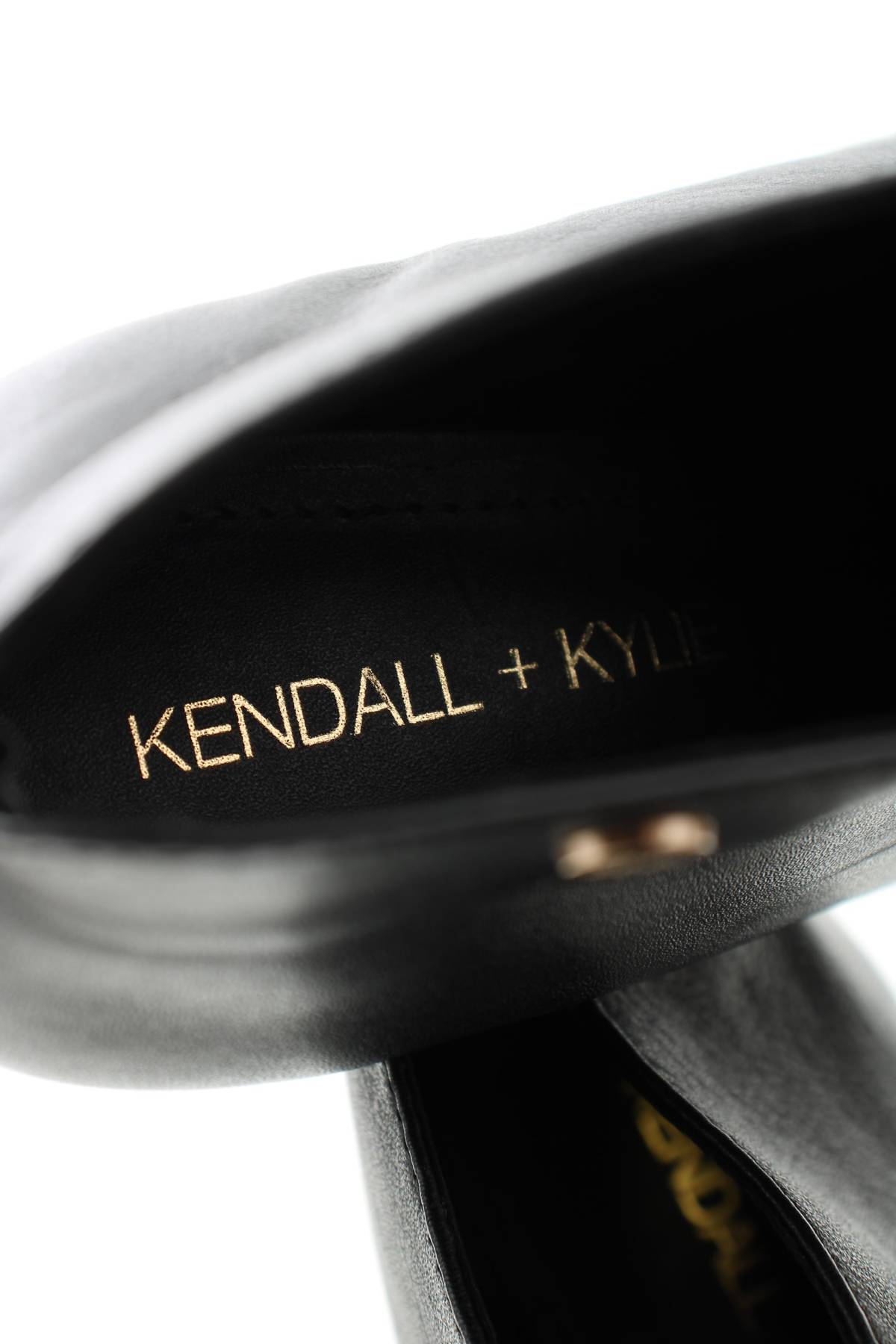 Γυναικεία παπούτσια Kendall + Kylie5