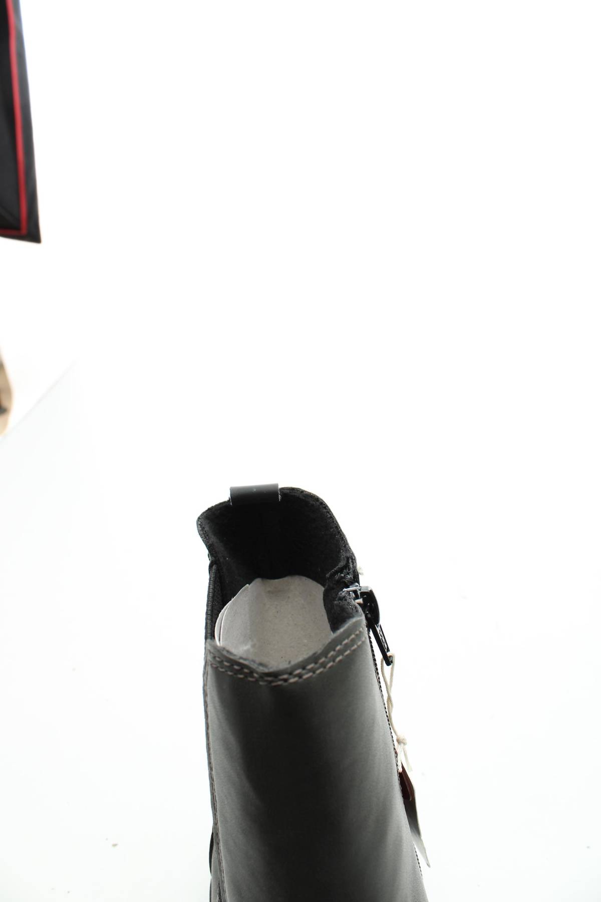 Дамски боти S.Oliver5