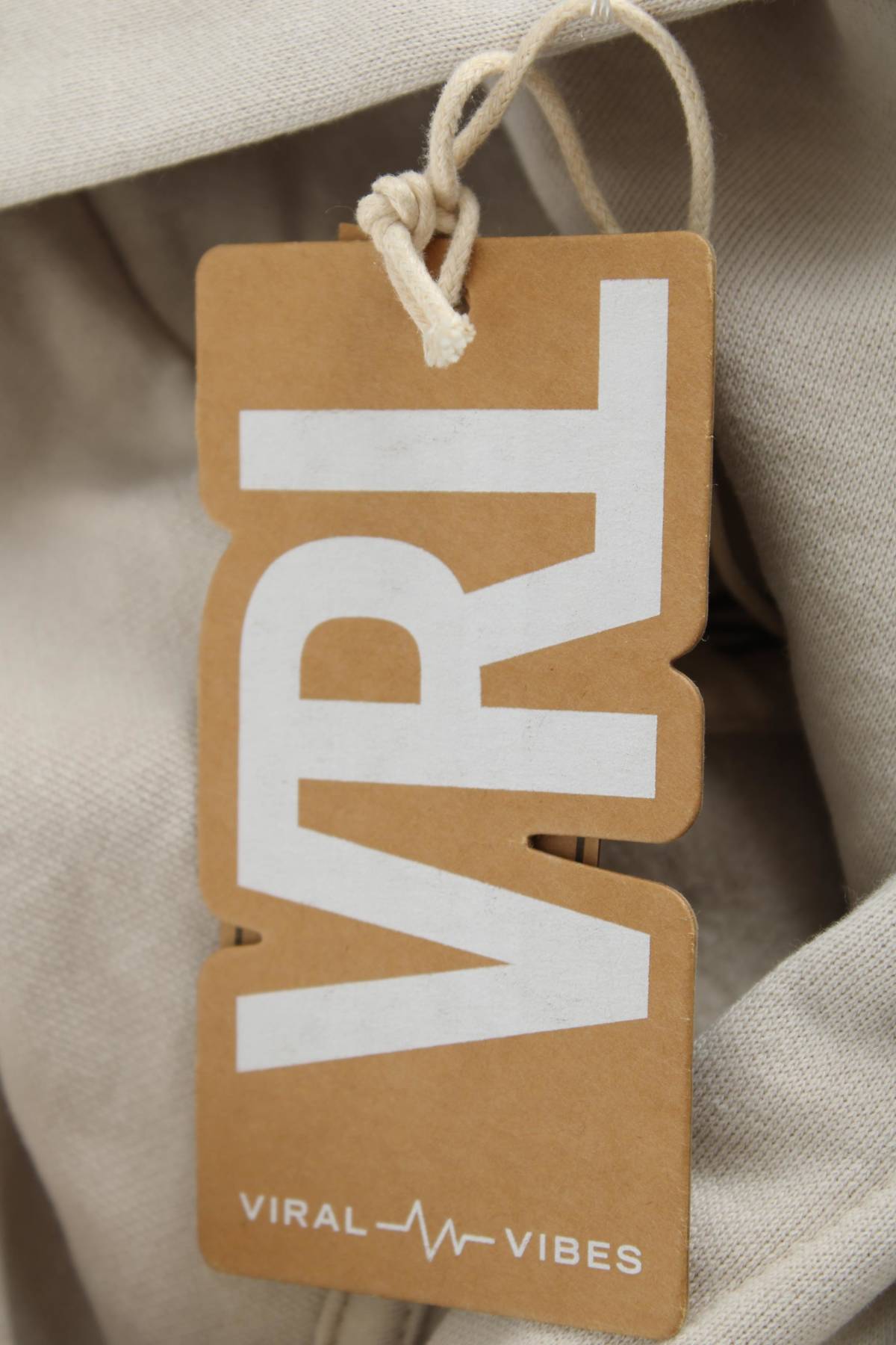 Дамски суичър Viral Vibes3