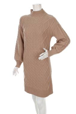 Φορέματα Guess1
