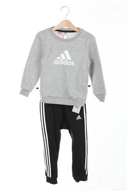 Спортен екип Adidas1