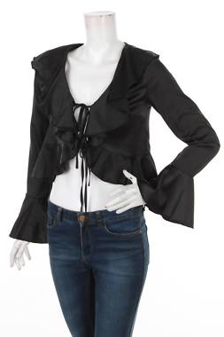 Γυναικεία μπλούζα Boohoo1 - Contourshop.gr Γυναικεία μπλούζα Boohoo1