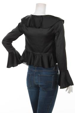 Γυναικεία μπλούζα Boohoo2 - Contourshop.gr Γυναικεία μπλούζα Boohoo2
