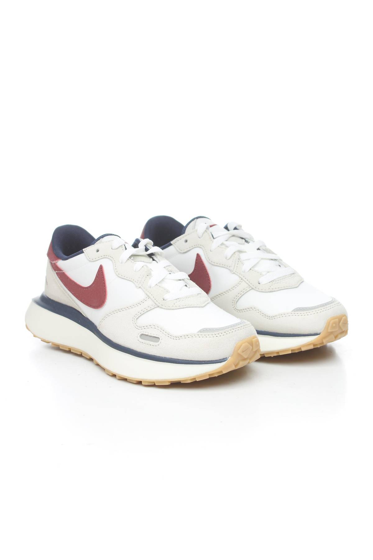 Маратонки Nike3