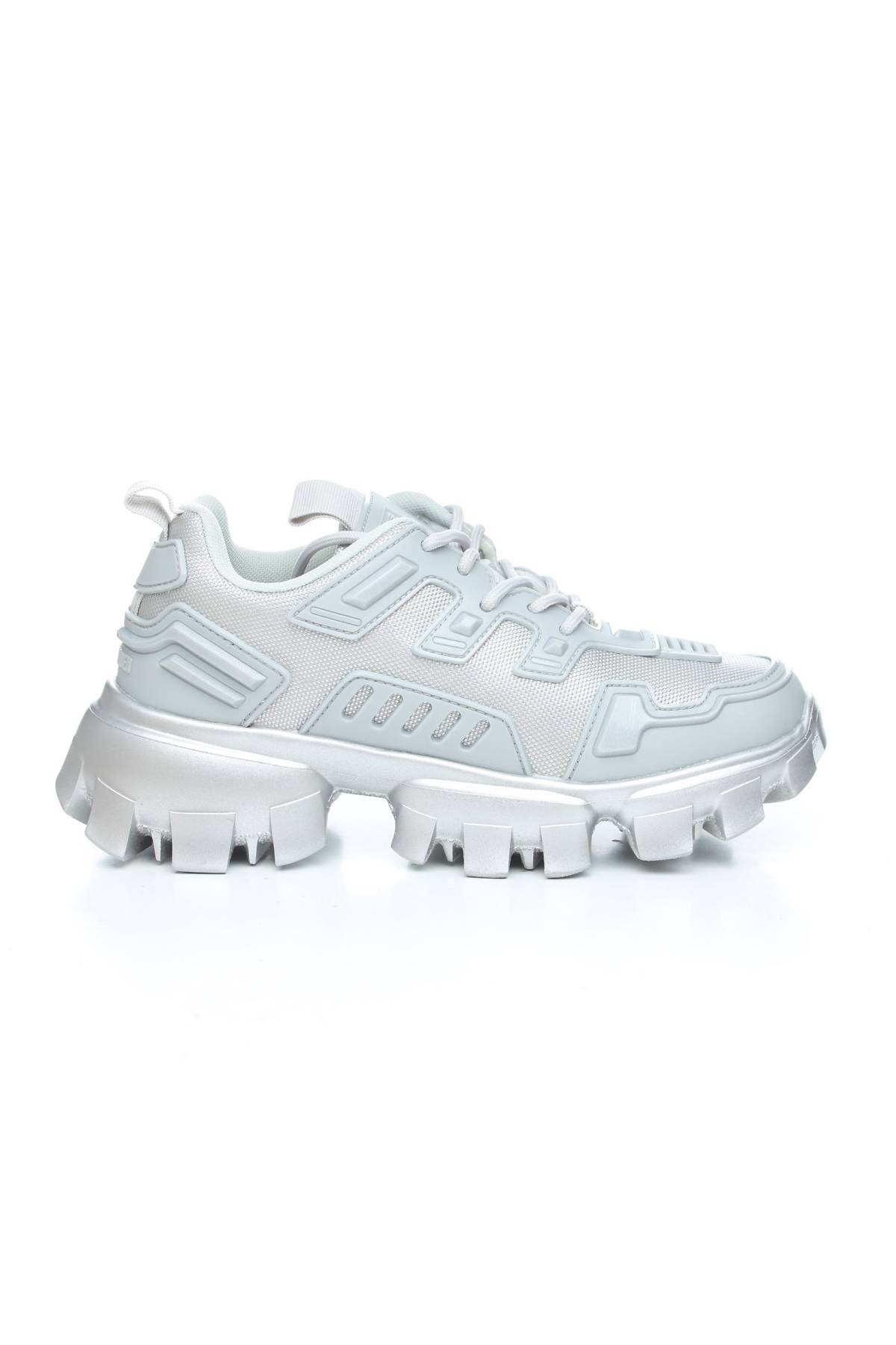Маратонки Steve Madden1 - Contour.bg Маратонки Steve Madden1