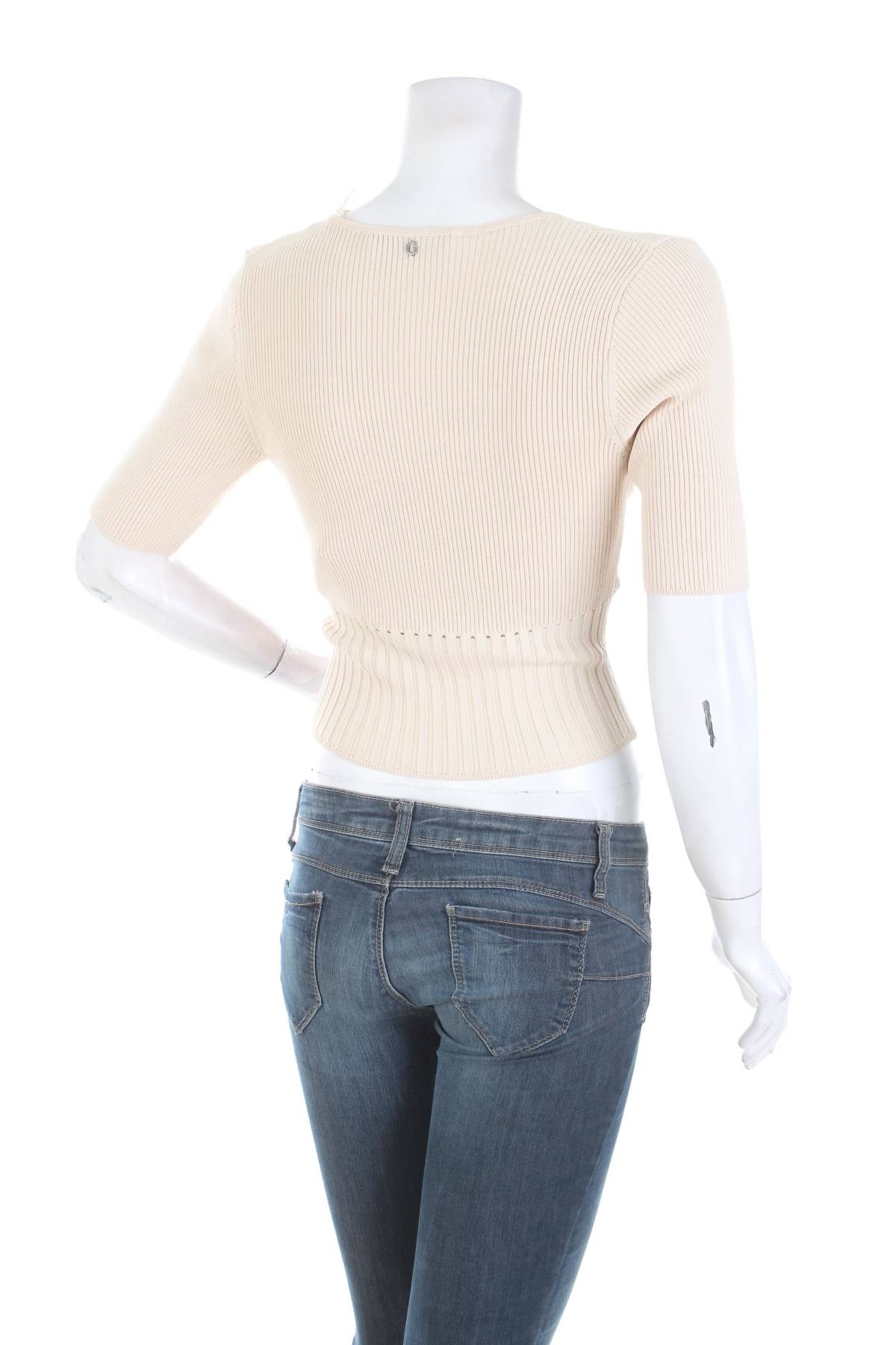 Дамски пуловер Guess2