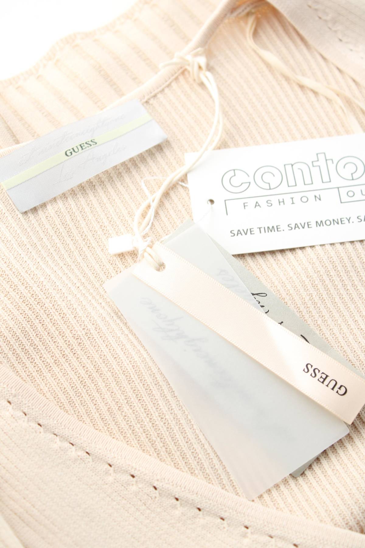 Дамски пуловер Guess3