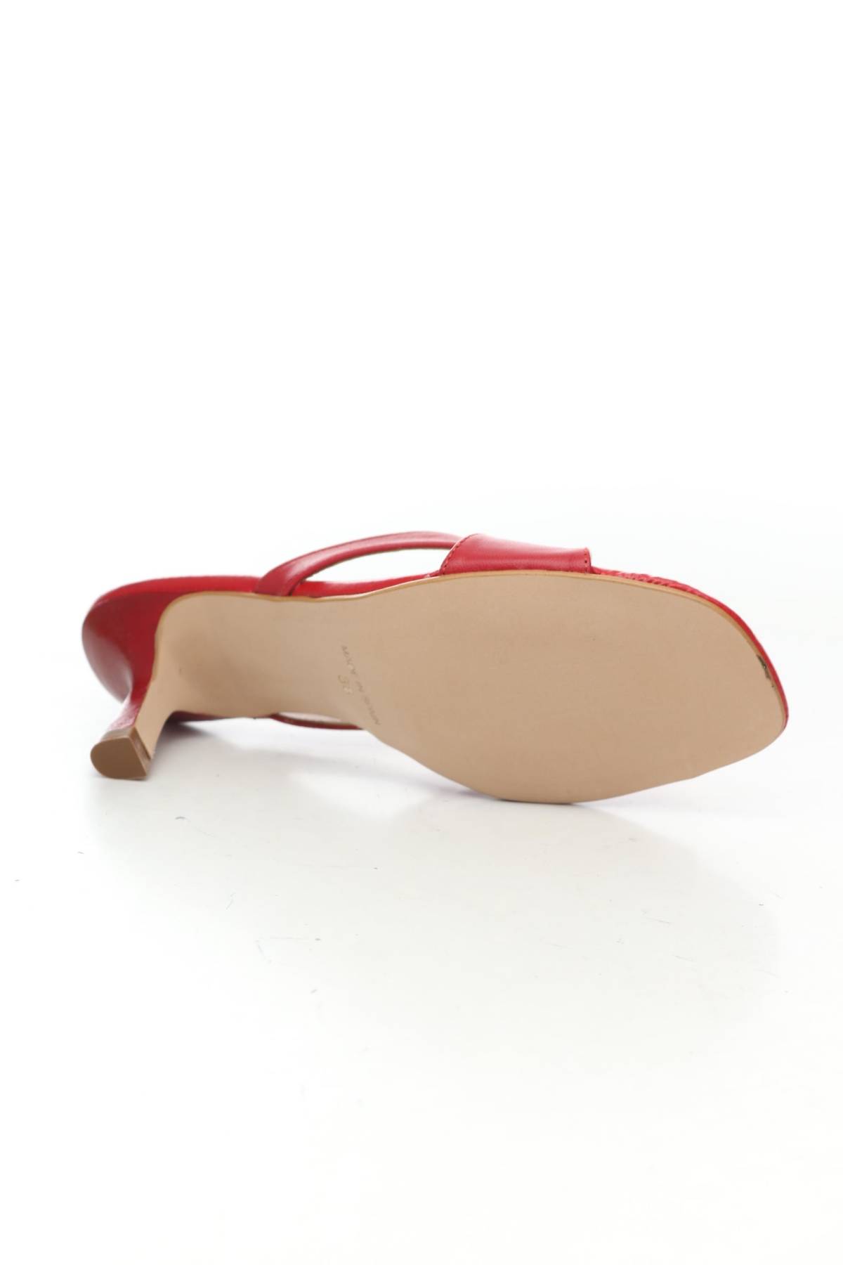 Чехли Helene Rouge4 - Contour.bg Чехли Helene Rouge4