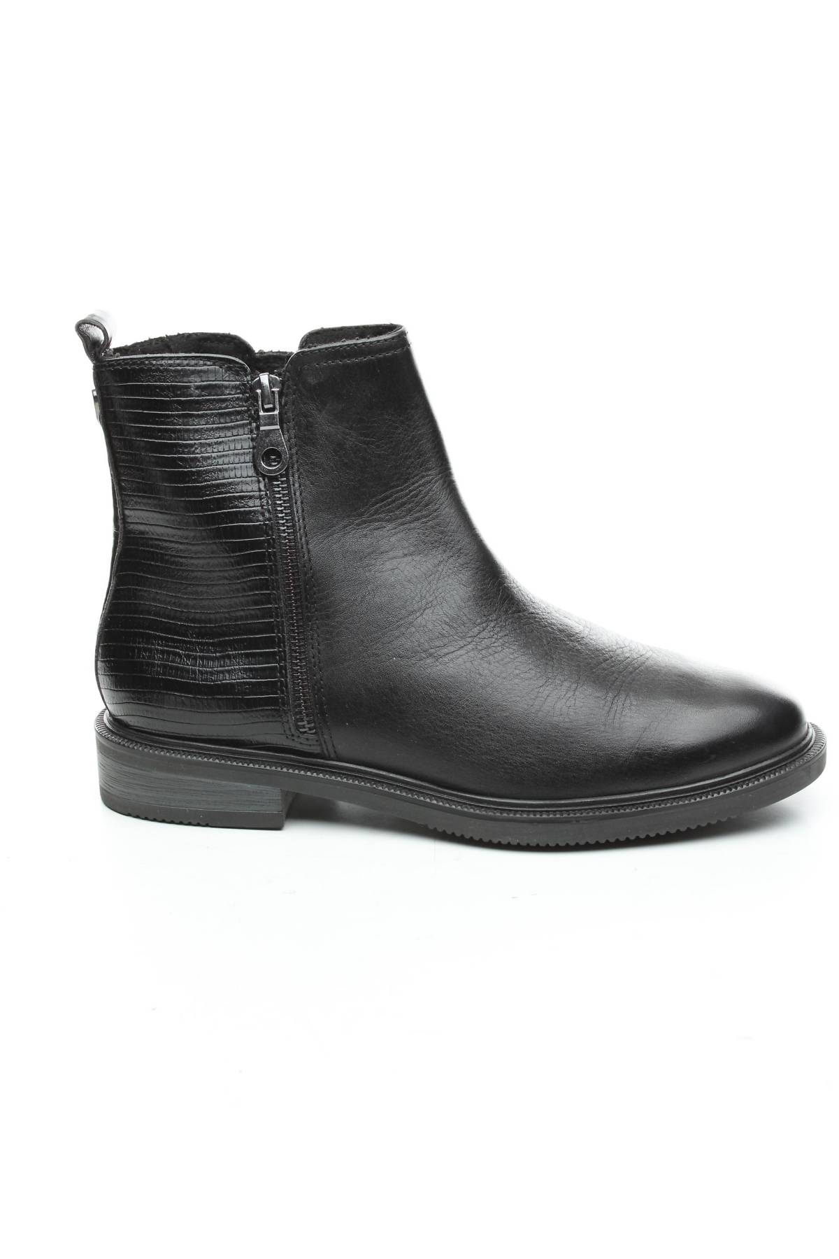 Дамски боти Marco Tozzi1