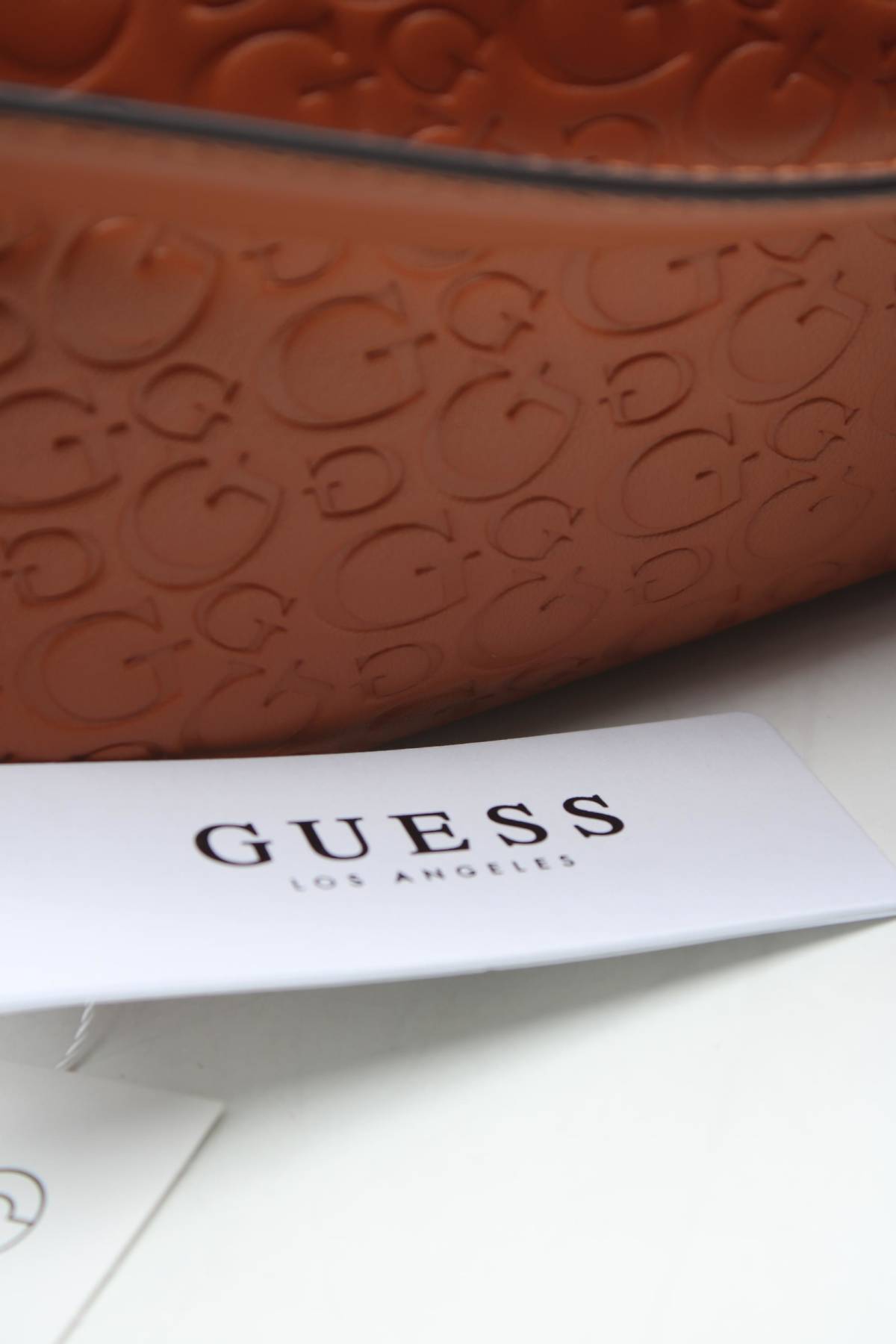 Γυναικεία δερματινή τσάντα Guess4 - Contourshop.gr Γυναικεία δερματινή τσάντα Guess4