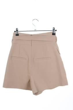 Дамски къс панталон Vero Moda2