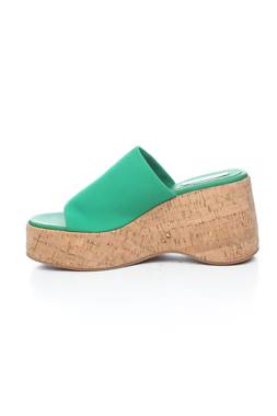 Πέδιλα Steve Madden2