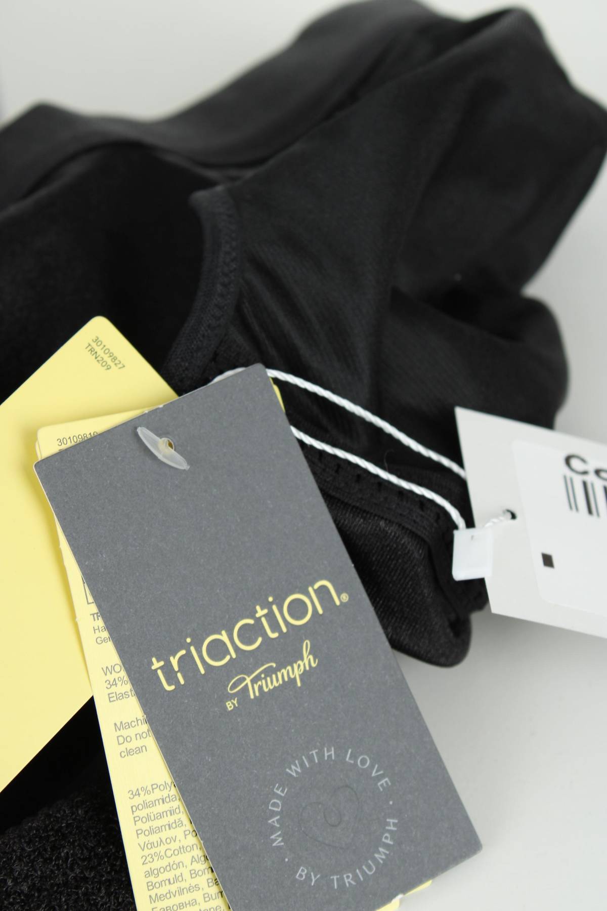 Спортен сутиен Triumph Triaction3