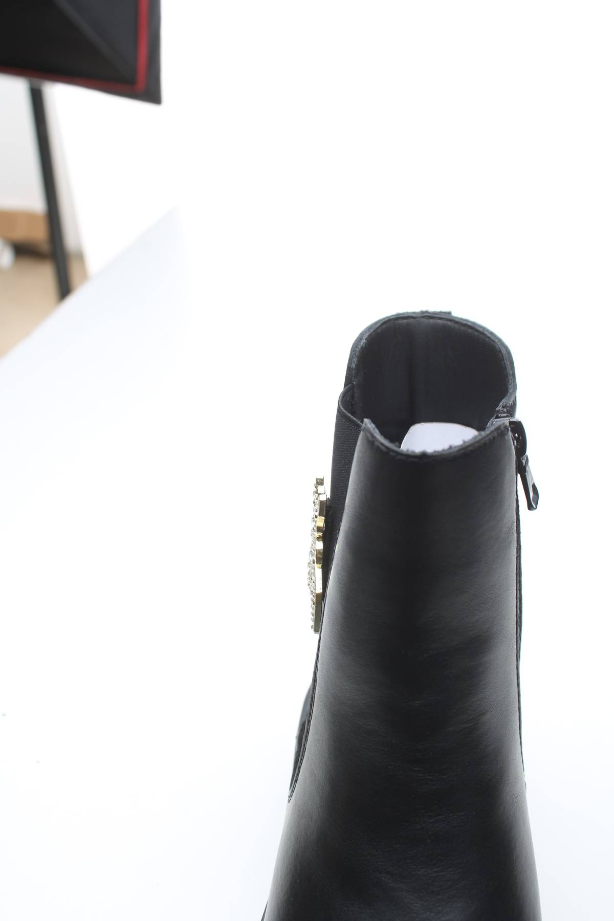 Дамски боти Patrizia Pepe5