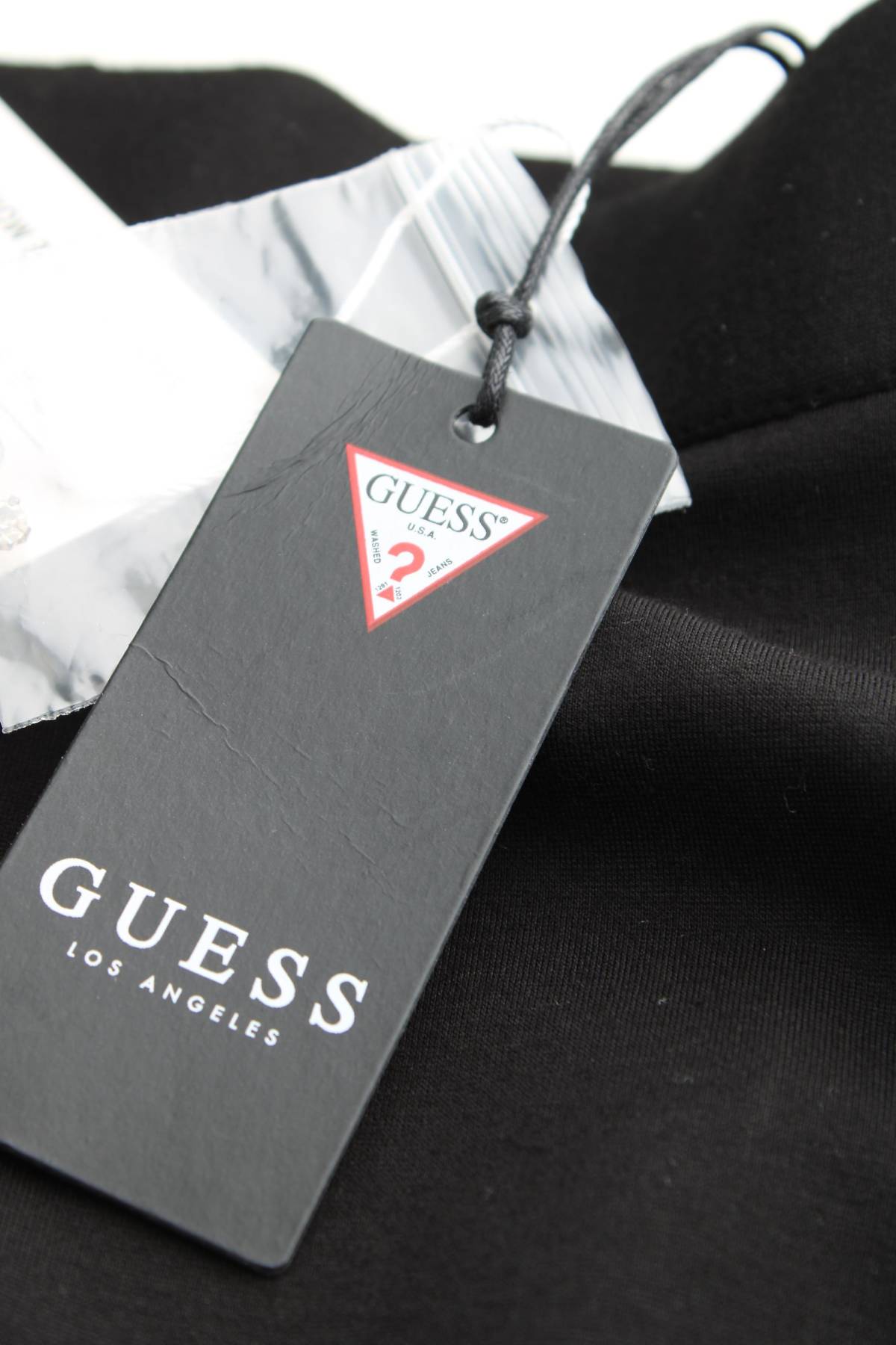 Φούστα Guess3