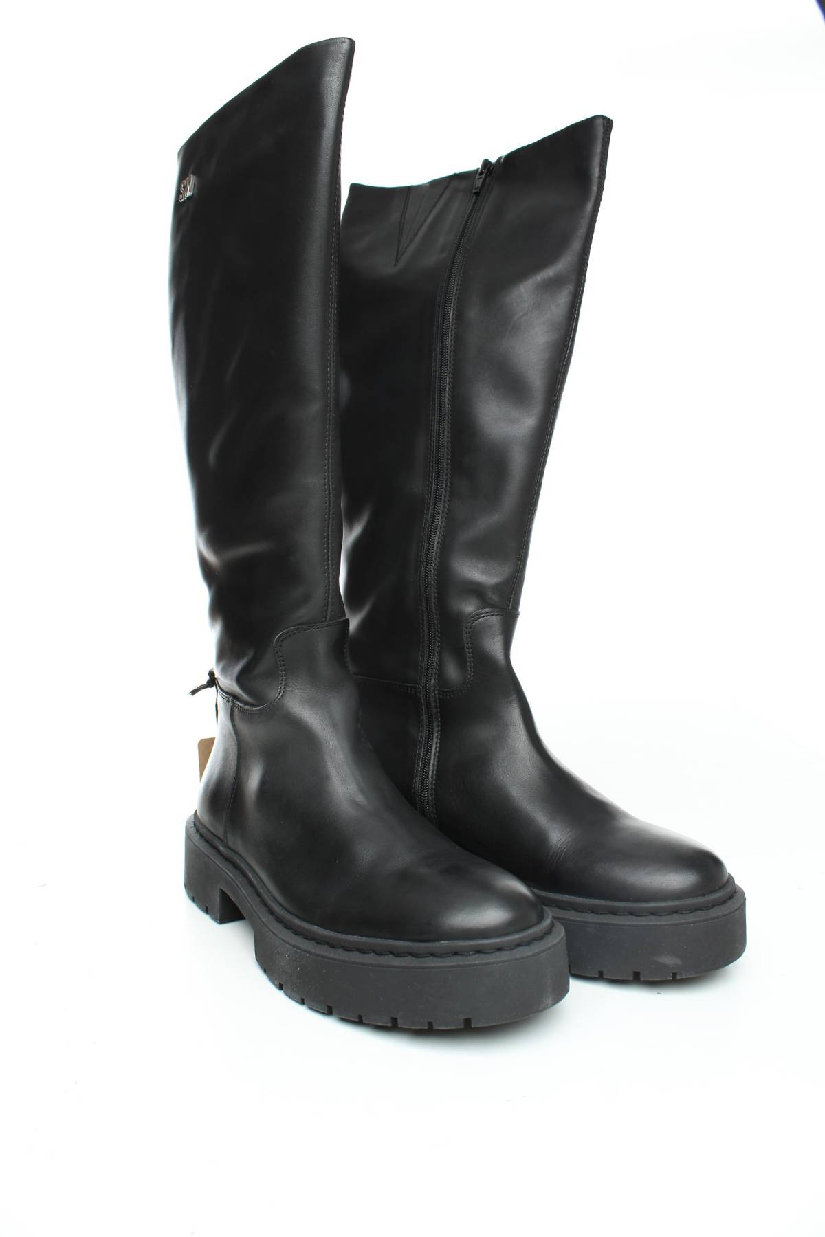 Γυναικείες μπότες Steve Madden3