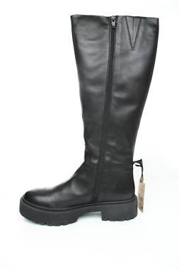 Γυναικείες μπότες Steve Madden2