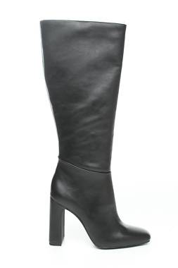 Γυναικείες μπότες Steve Madden1