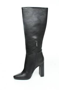 Γυναικείες μπότες Steve Madden2