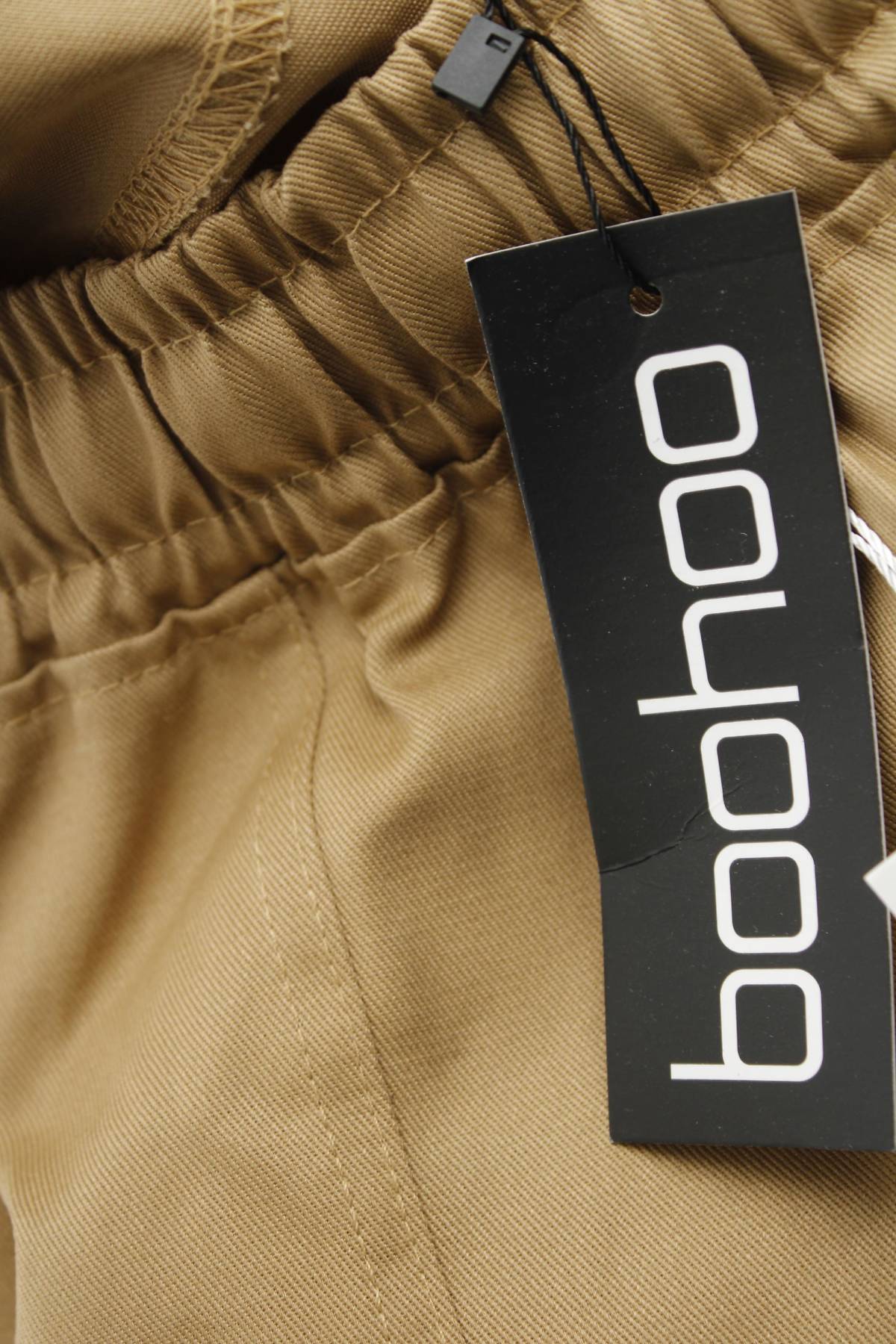 Дамски къс панталон Boohoo3