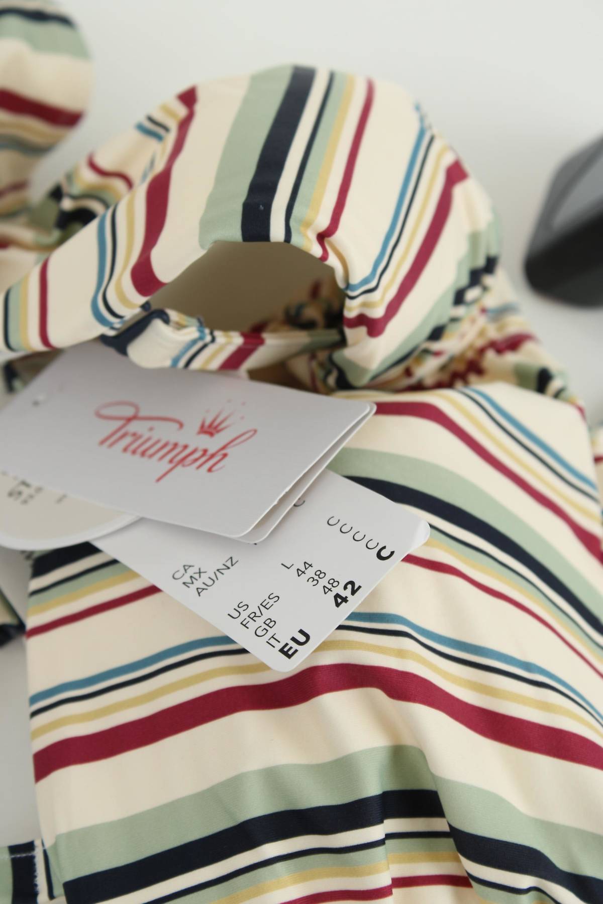 Бански горнище Triumph3