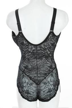 Ερωτικά εσώρουχα Triumph2