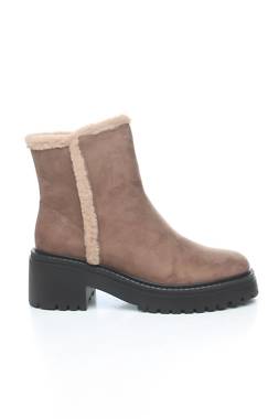 Γυναικεία μποτάκια V by Very1