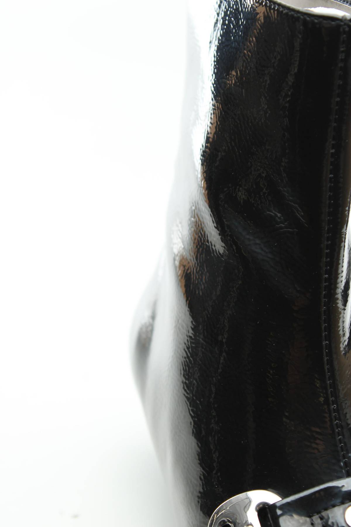 Γυναικεία μποτάκια Steve Madden5