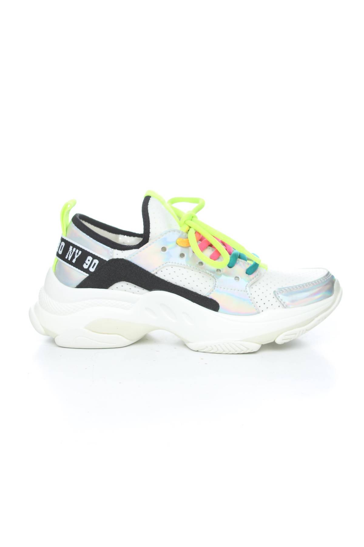 Αθλητικά παπούτσια Steve Madden1