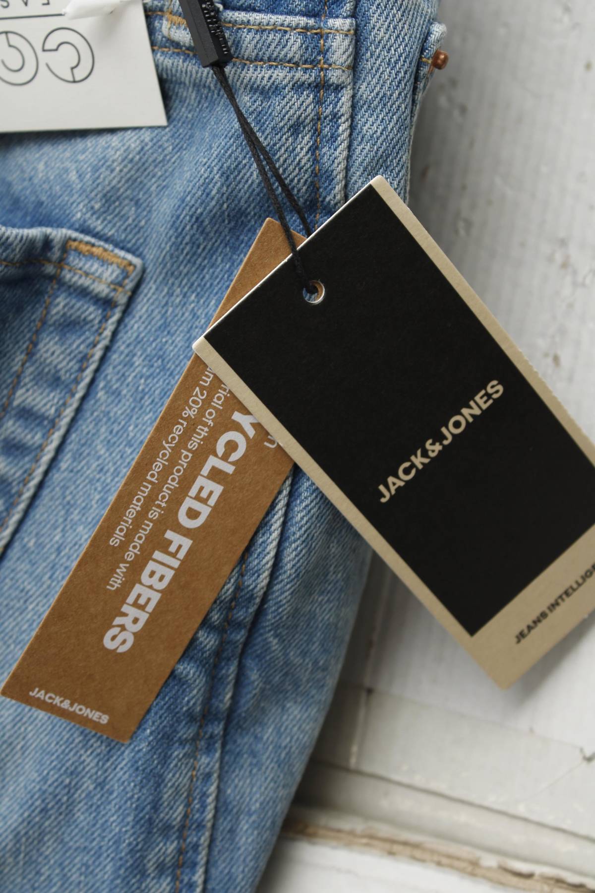 Мъжки дънки Jack & Jones3 - Contour.bg Мъжки дънки Jack & Jones3