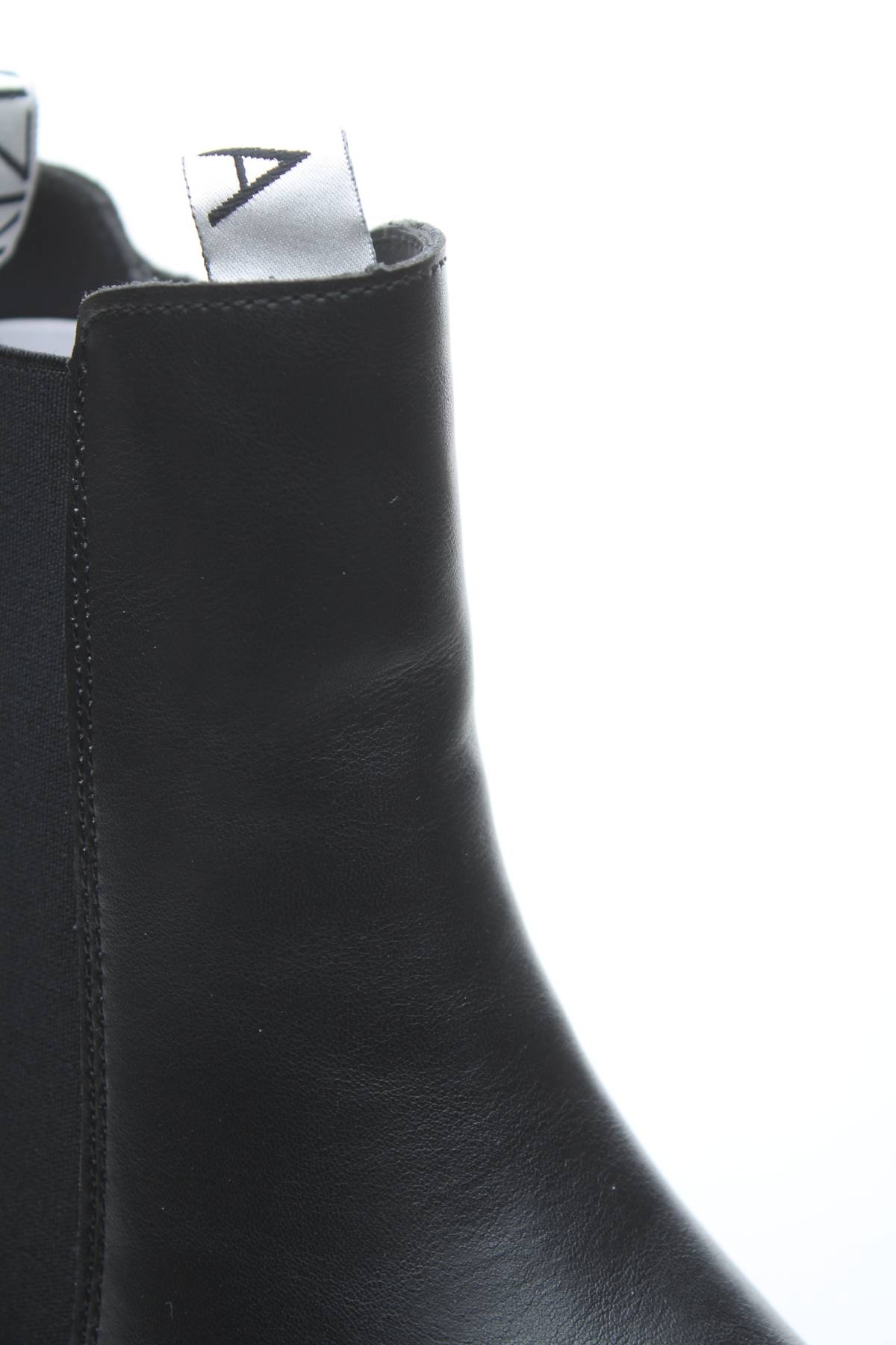 Γυναικεία μποτάκια Patrizia Pepe4