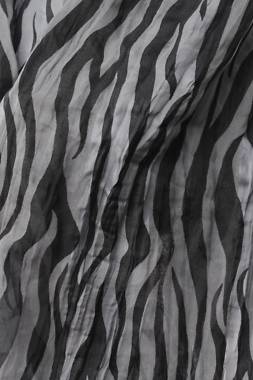 Шал Pieces2 - Contour.bg Шал Pieces2