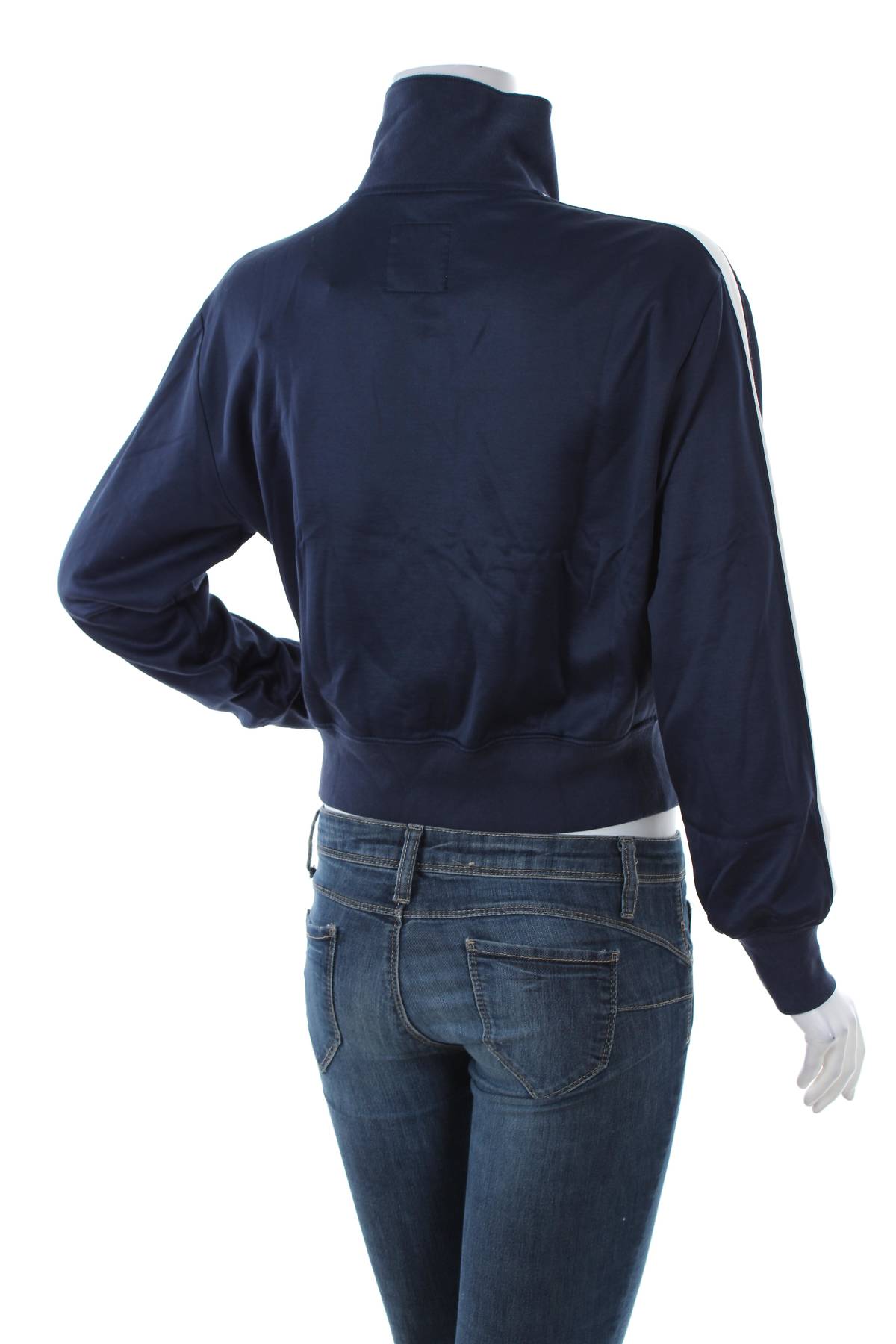 Дамско спортно горнище Abercrombie & Fitch2 - Contour.bg Дамско спортно горнище Abercrombie & Fitch2