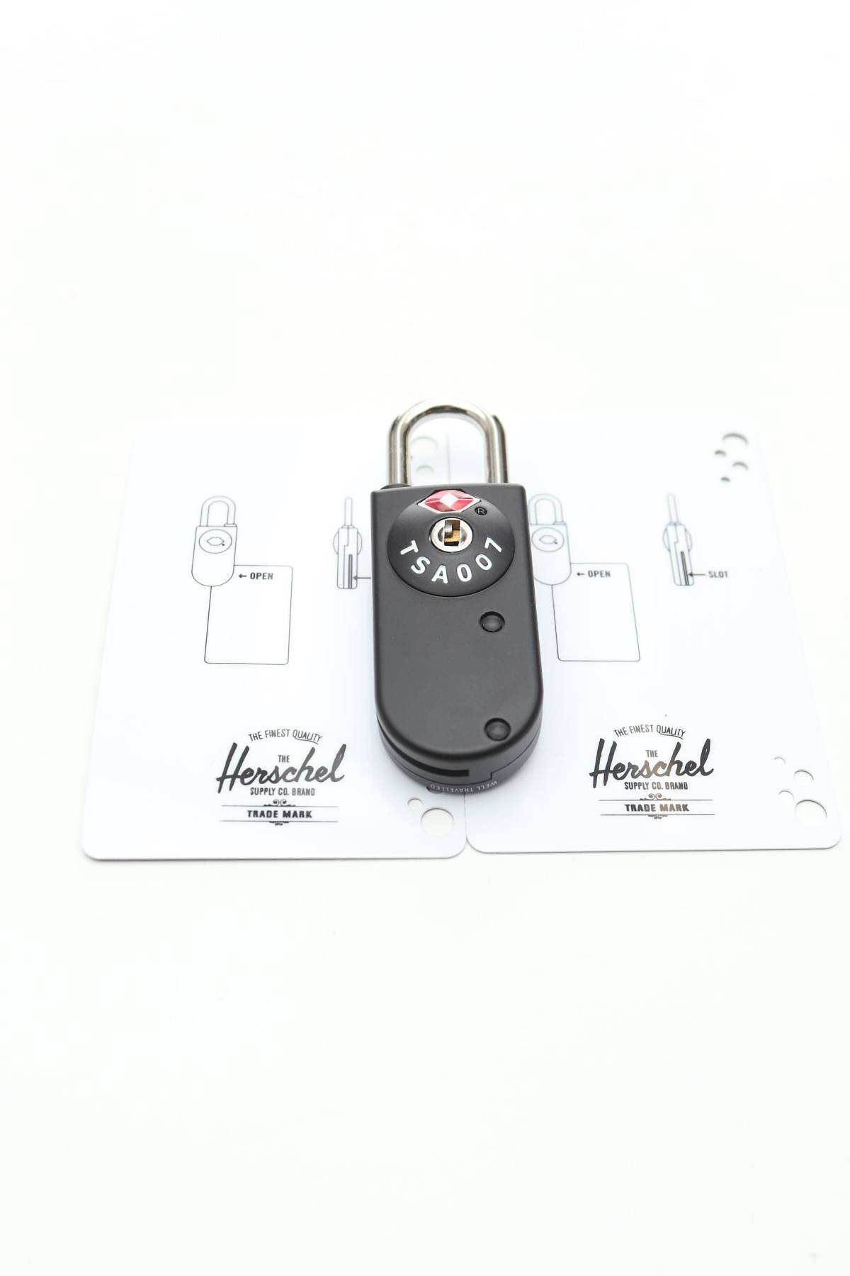 αξεσουάρ Herschel Supply Co.2 - Contourshop.gr αξεσουάρ Herschel Supply Co.2