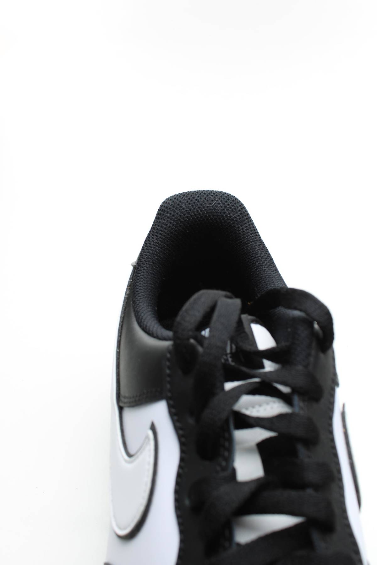 Кецове Nike Air5 - Contour.bg Кецове Nike Air5