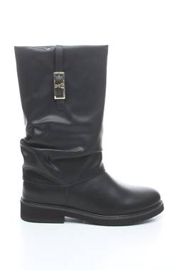 Дамски ботуши Patrizia Pepe1