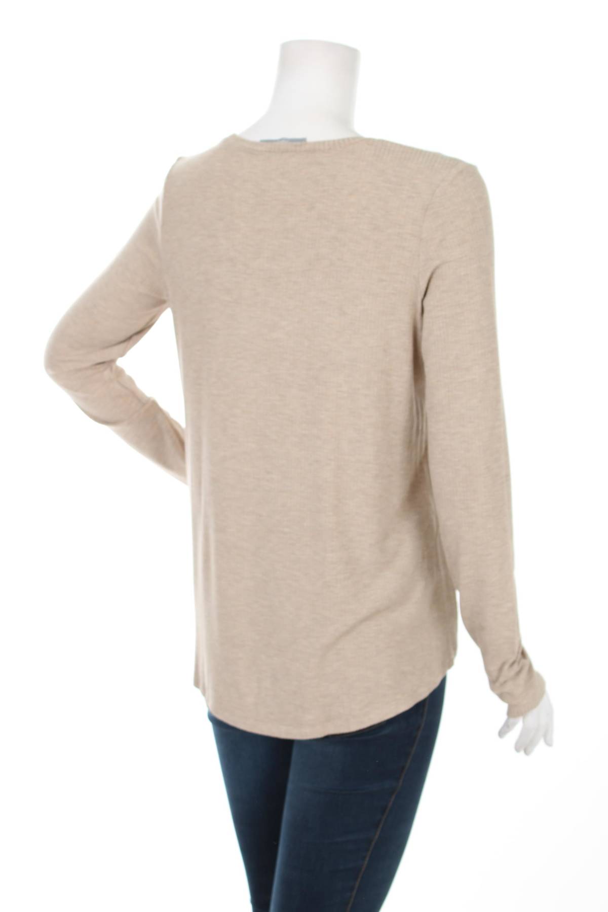 Домашно облекло Triumph2