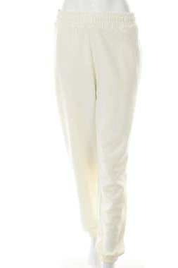 Дамско спортно долнище Viral Vibes1